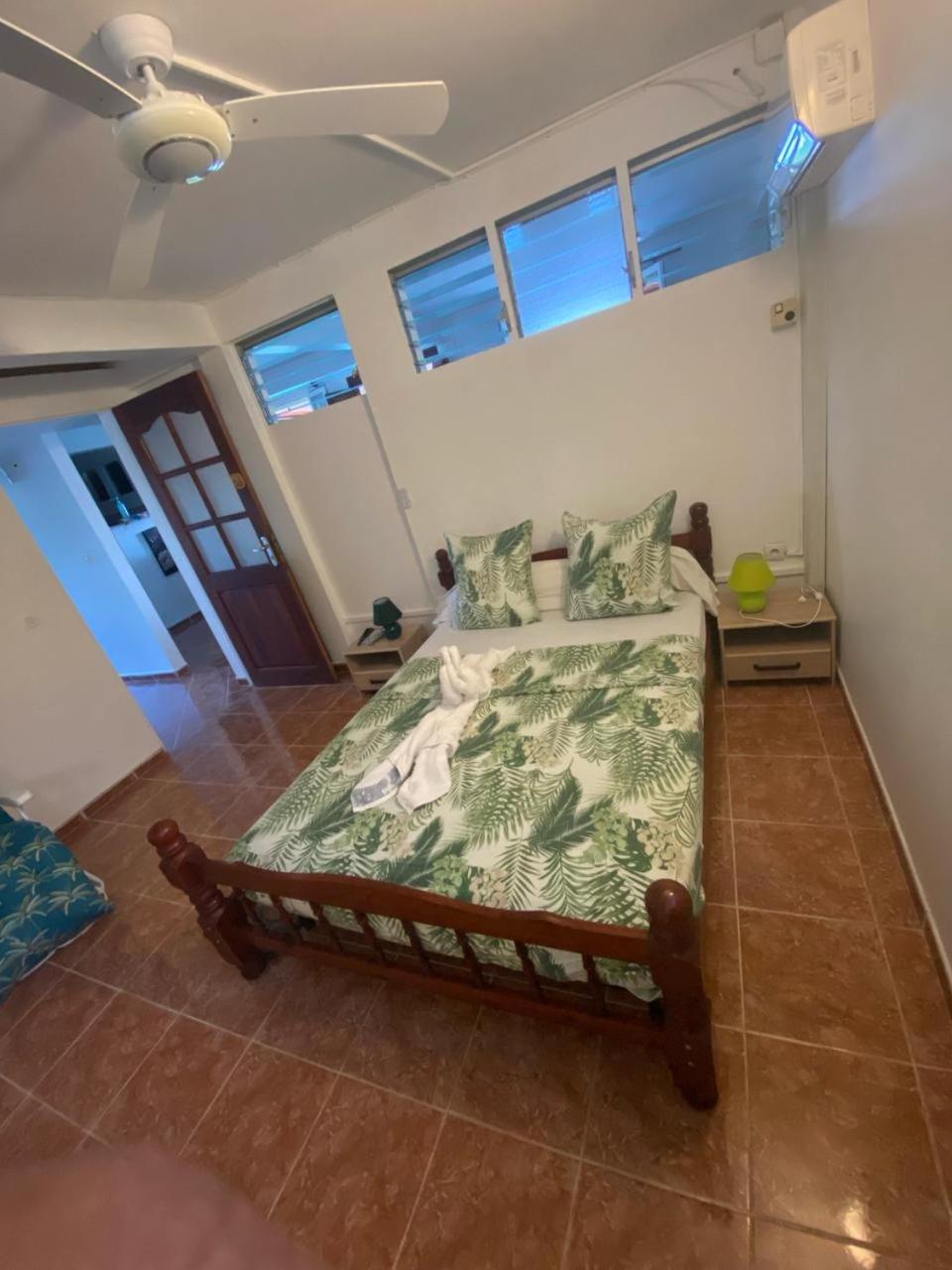 Un Ete Sans Fin Apartment Le Marin Bagian luar foto