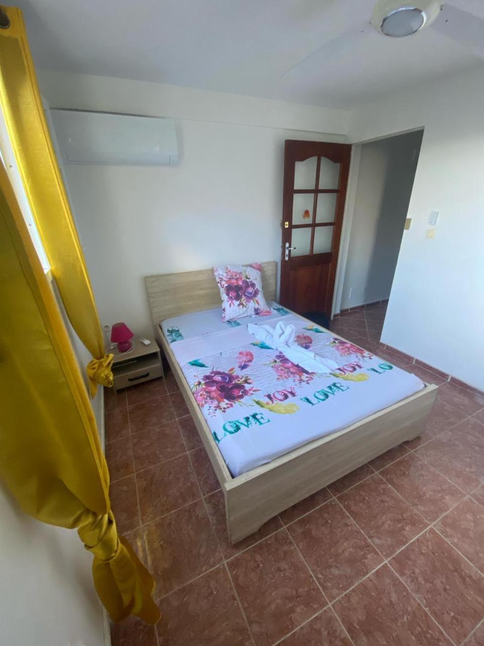 Un Ete Sans Fin Apartment Le Marin Bagian luar foto